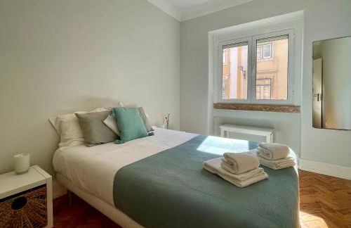 Central Retreat by the River, by TimeCooler - Foto 22