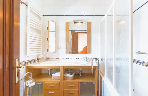 Beautiful Deluxe Villa 4 Bedroom - Foto 21