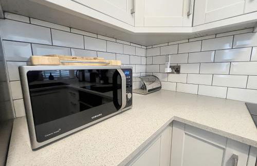 Merton Place, Southsea apartment with parking - Photo 8