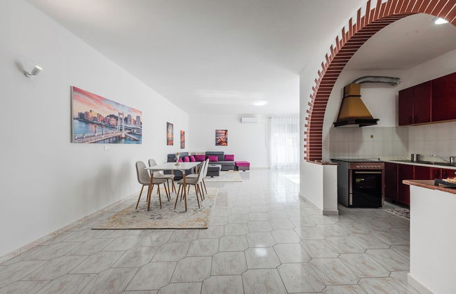 The Promenade Seaview - Photo 17