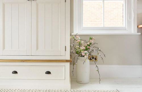 Stylish and homely 1 bed Edwardian Coach House - Foto 6