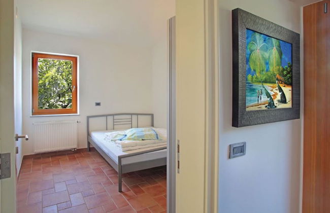 Spacious Villa with a Swimming Pool - Foto 2