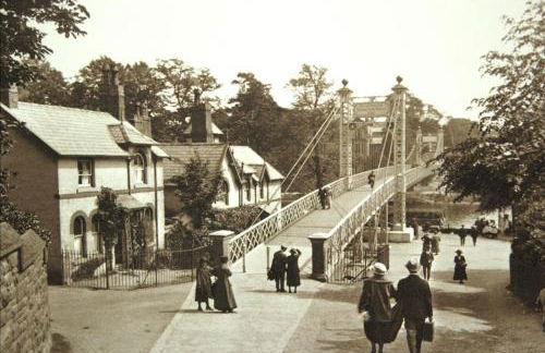 Beautiful period cottage, exceptional riverside location in the heart of Chester - Photo 2