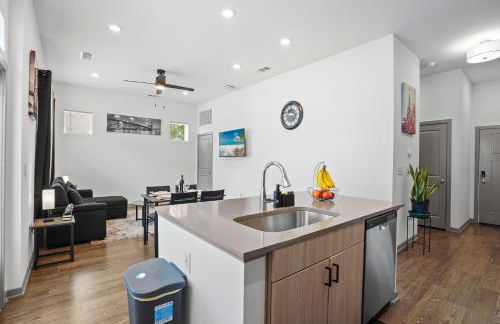 New 5 Star Home with Pool & Heated Spa-Mins to Tradition Sq- Cleveland Clinic Tradition- HCA Hospital - Foto 27