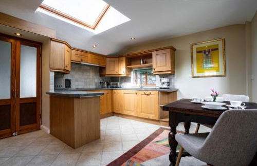 Yewfield Self Catering Apartments - Foto 11