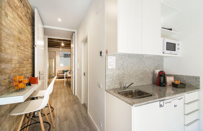 Happy People Sagrada Familia - Foto 50