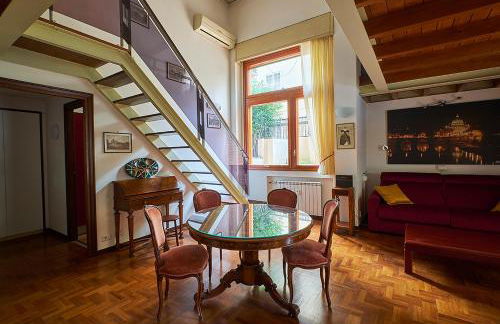 Crimson Guest House - Foto 22