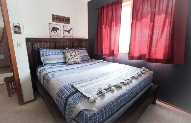 Lookout Lodge An Extraordinary Escape for 10! - Photo 5