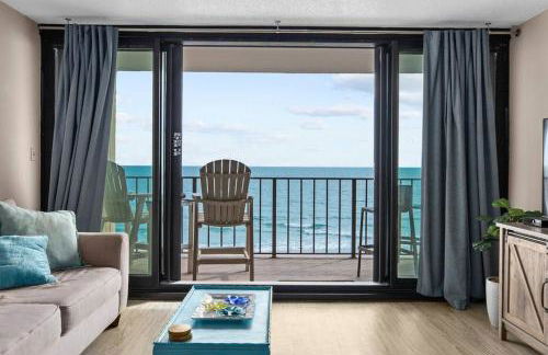 *OCEAN FRONT* Pier-adise 2Bed/2Bath, Sleeps 8 - Photo 47