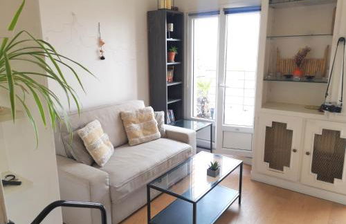 Studio calme et agreable avec terrasse belle vue proche du metro Paris20 - Foto 37