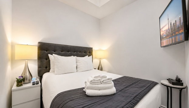 Downtown Toronto Near Sick Kids 2bedroom Sleeps 6 Balcony, 3 Tvs, Pet Friendly - Foto 2, Habitación