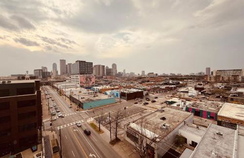 Luxury Stay of Best View in Dallas - Photo 30