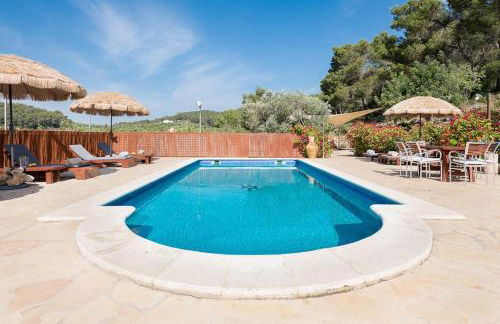 Casa Can Lluc con piscina, jardín y vista al campo - Foto 4