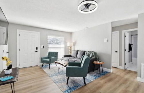 Luxury getaway, relax, and recharge! Tropical Florida Getaway Heated Pool Extra Fee - Foto 7