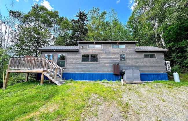 B11 NEW Awesome Tiny Home With A C Mountain Views Minutes to Skiing Hiking Attractions - Photo 1