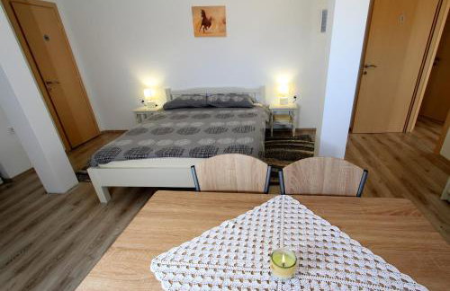 Apartments with a parking space Covici, Velebit - 14302 - Foto 15