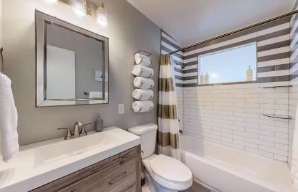 Charming Three Bedroom Home in Littleton - Foto 4