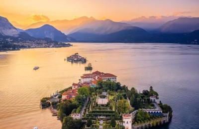 House of Camellias - Ground Floor with Garden - Foto 58