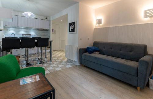 Appt rez de jardin 6 personnes avec piscine tennis et parking gratuit 21 - Foto 5