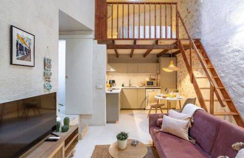 Luz, piedra y calma a 15 min del mar - Foto 2