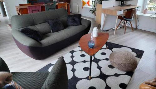 Duplex spacieux avec terrasse, idéal familles & télétravail, proche plages & centre ville - Foto 3