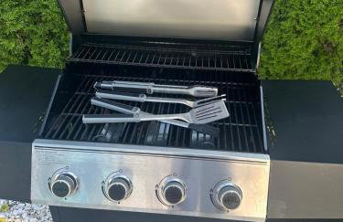 Spacious Coastal Retreat in Buzzards Bay, Quiet & Family-Friendly - Foto 39