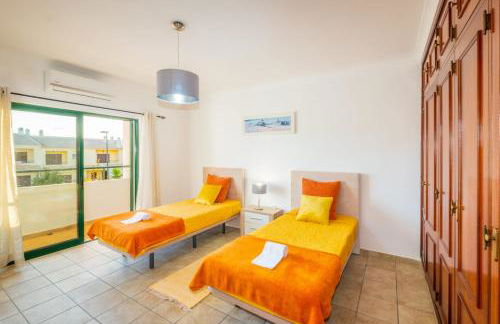 Villa Sequeira - Private Pool - Free WIFI - BY BEDZY - Foto 6