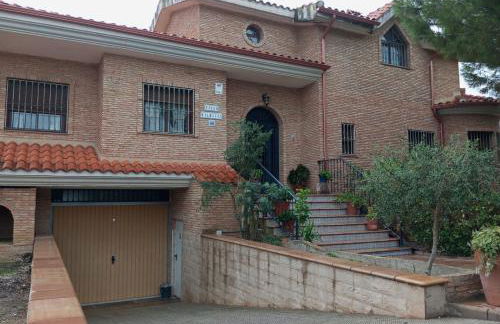 VILLA BILBILIS con piscina privada, barbacoa y parking - Foto 3