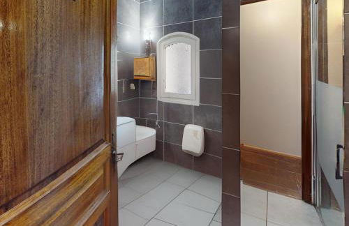 Villa familiale 7 pièces avec coin piscine privé - FR-1-785-29 - Foto 10