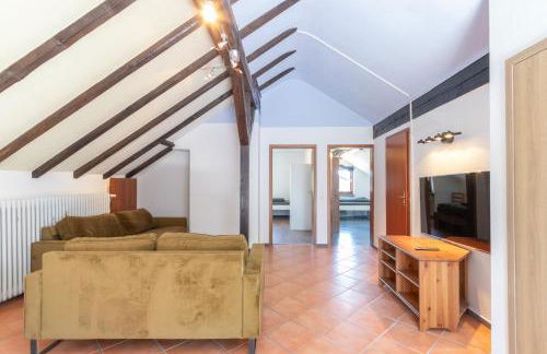 Wohnung für 4 Personen mit 2 Schlafzimmer, Wohnzimmer, Küche - Foto 5