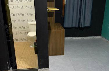 Casa em Benfica oito Pessoas no mínimo - Foto 7