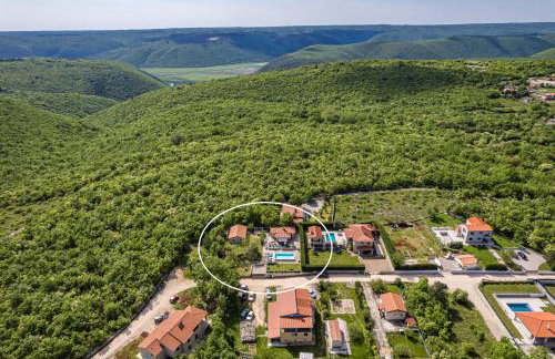 Krasna kuća - Photo 52