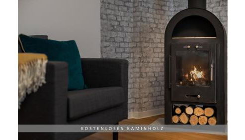 Apartment Leinetal mit Kamin & Kaminholz, 1-3 Personen , Schlafzimmer mit Boxspringbett 180x200 & hochwertige Hotelbettwäsche, bequemes Einzelbett im Wohnzimmer, Terrasse, Einbauküche, - Foto 5