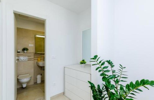 Amazing Home In Gruda With Wifi - Foto 35