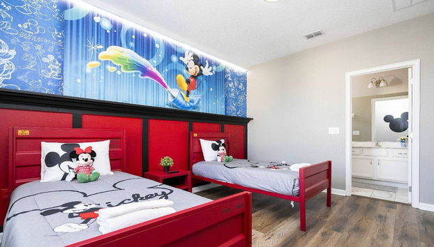 Solterra 12bd 11 5bat Sleeps24 Disney Pool Spa - Foto 2, Habitación