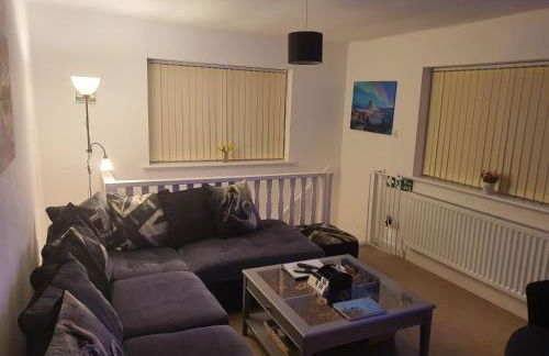 Idyllic 2 Bedroom Self-Contained UpsideDown Annexe - Photo 16