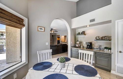 Poolside Backyard Oasis! Scottsdale Family Retreat - Foto 14