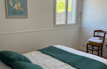 Villa au calme à Grasse avec piscine et spa privée - Foto 48