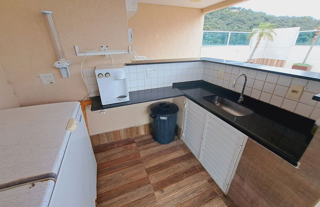 Lindo Apto entre Botafogo e Copacabana - Foto 18