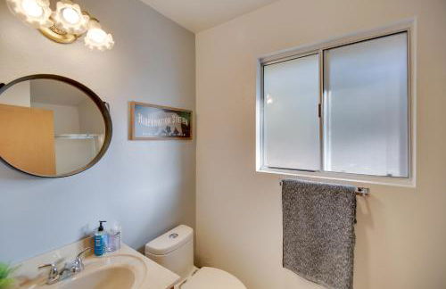 Peaceful and Idyllic Forest Cabin with Pool Table - Foto 13