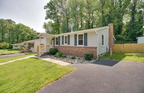 Walk to Beach Charming Maryland Home with Yard! - Foto 25