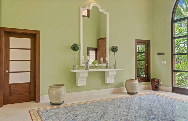 Sophisticated Villas With Private Pools and Staff - Foto 50