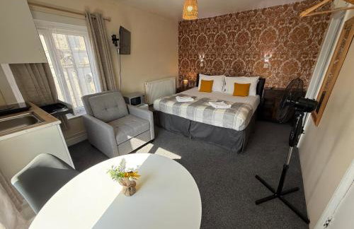 Southsea 2nd Floor Studio Apartment, Free Private Parking - Foto 6