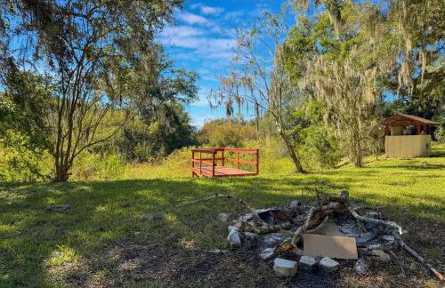 Forest Hideaway • Screened Porch • Grill - Foto 48