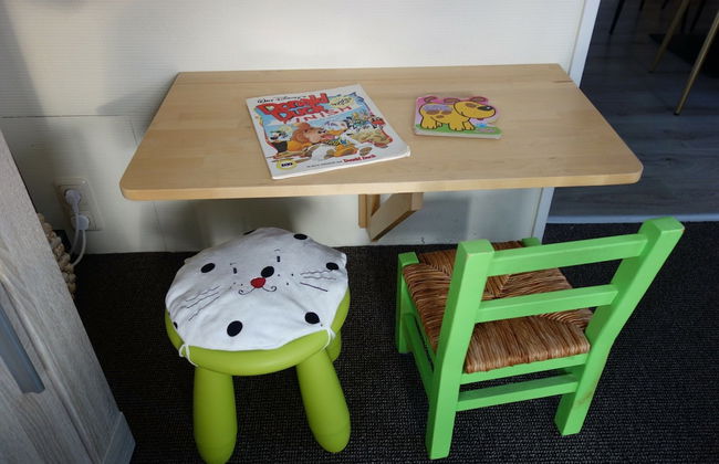 Chalet in Goedereede Near North Sea Beach - Photo 21