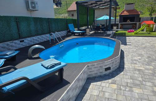 Grey House with heated pool Kričke Drniš - Foto 45