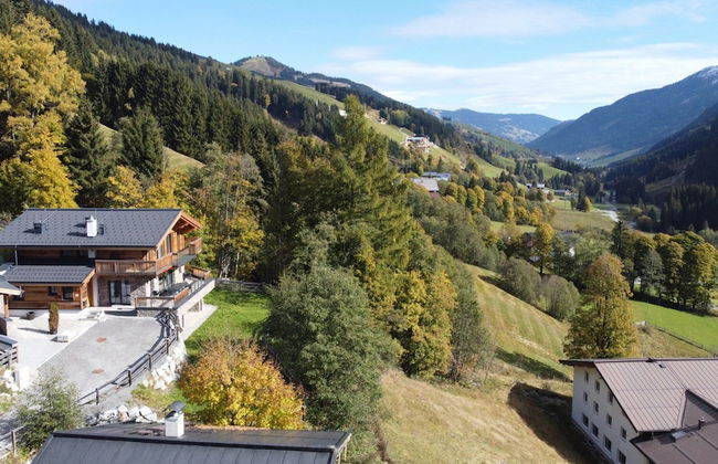 Chalet in Saalbach With Panoramic Sauna - Foto 25