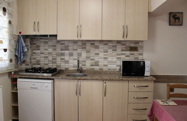 Iberia Villas - Photo 15