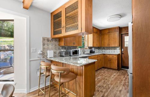 4-Bedroom Cowboy Retreat Steps from Zilker Park - Foto 24