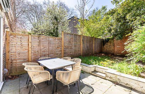 Stylish Islington Garden Flat Sleeps Four - Foto 6